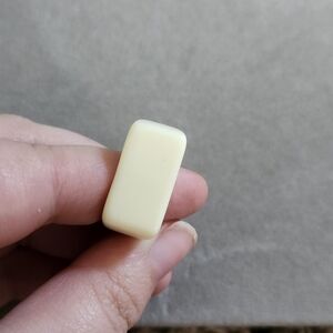 Cream Rectangular Ring Sz 7